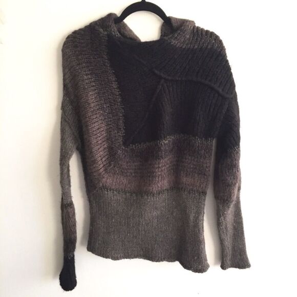 (SOLD) ISABEL BENENATO Italy Wool Asymmetrical Sweater Gray Brown Black XS - Picture 2 of 6
